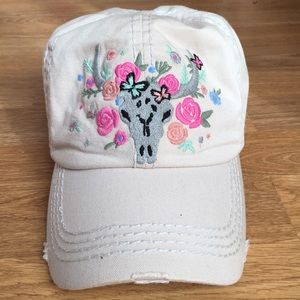 Western Cow Skull Distressed Trucker/Baseball Hat